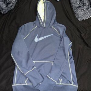 Nike Therma-Fit Hoodie